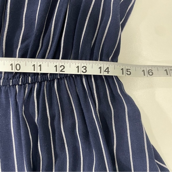 Old Navy Dress - Picture 6 of 8